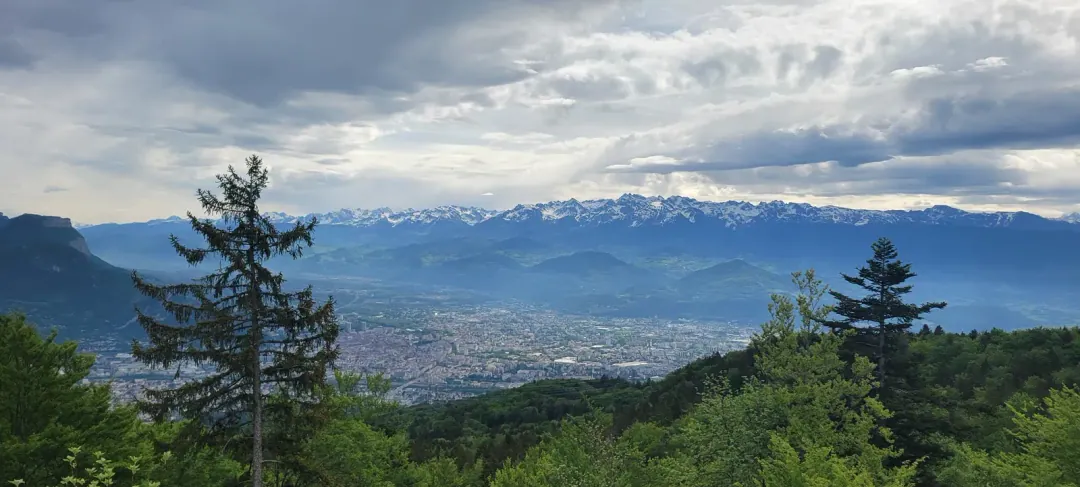 Vue depuis les Trois Pucelles}