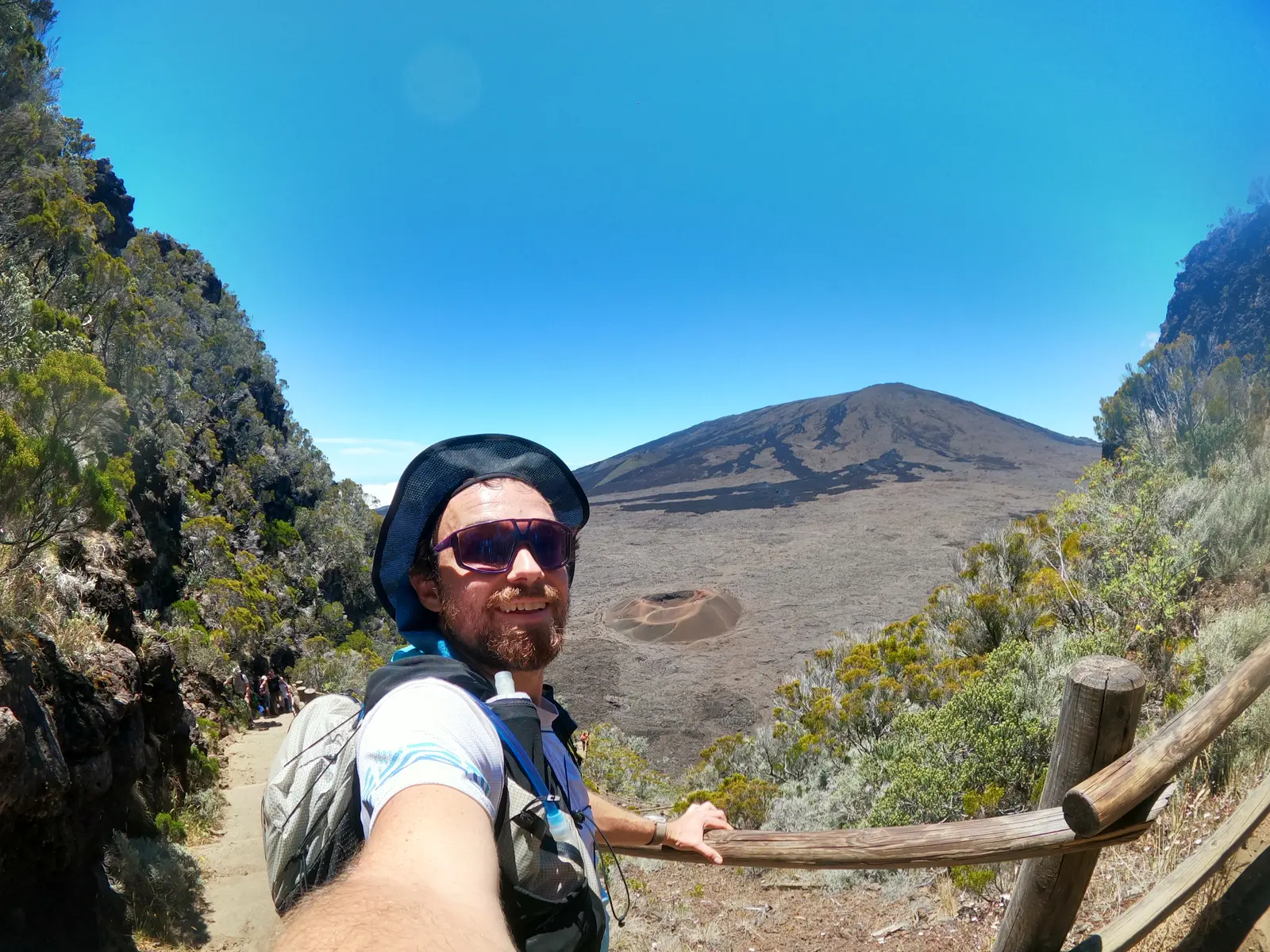 Vue du cratère en hauteur